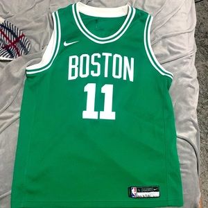 Nike Boston Celtics Kyrie Irving #11 Jersey